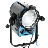 ARRI T2 2000W FRESNEL, STAND MODEL, 7" LENS (15.4 LBS.)