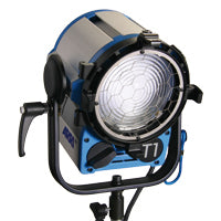 ARRI T1 1000W FRESNEL, STAND MODEL, 6" LENS (13.2 LBS.)
